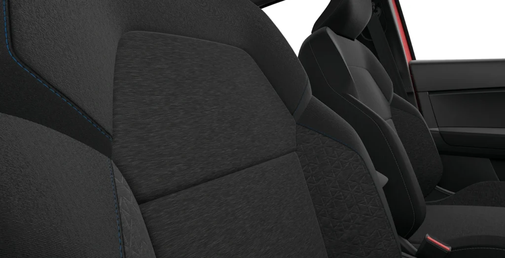Renault-Captur-Evolution-TCE-140cv-DCE-interior-perfil.webp