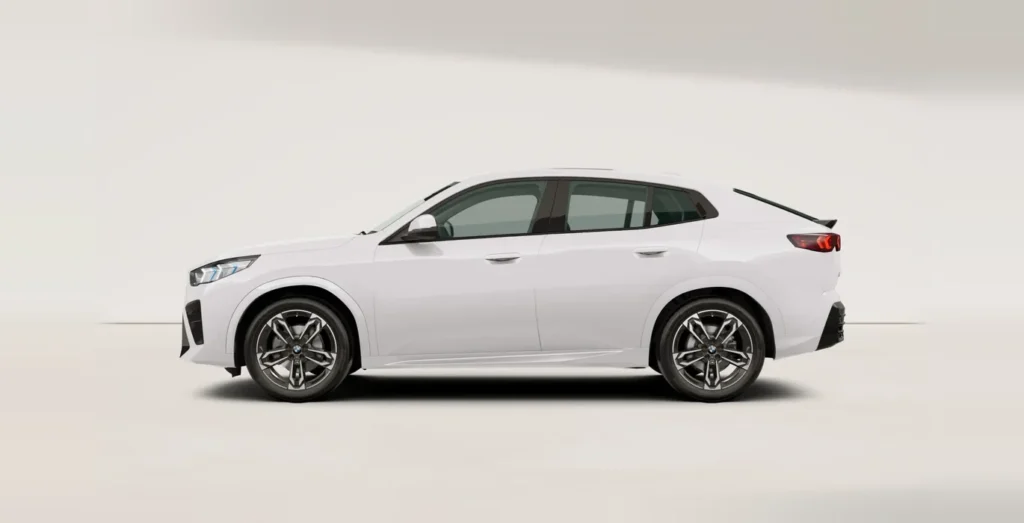 BMW-ix2-eDrive20-alpine-white-lateral